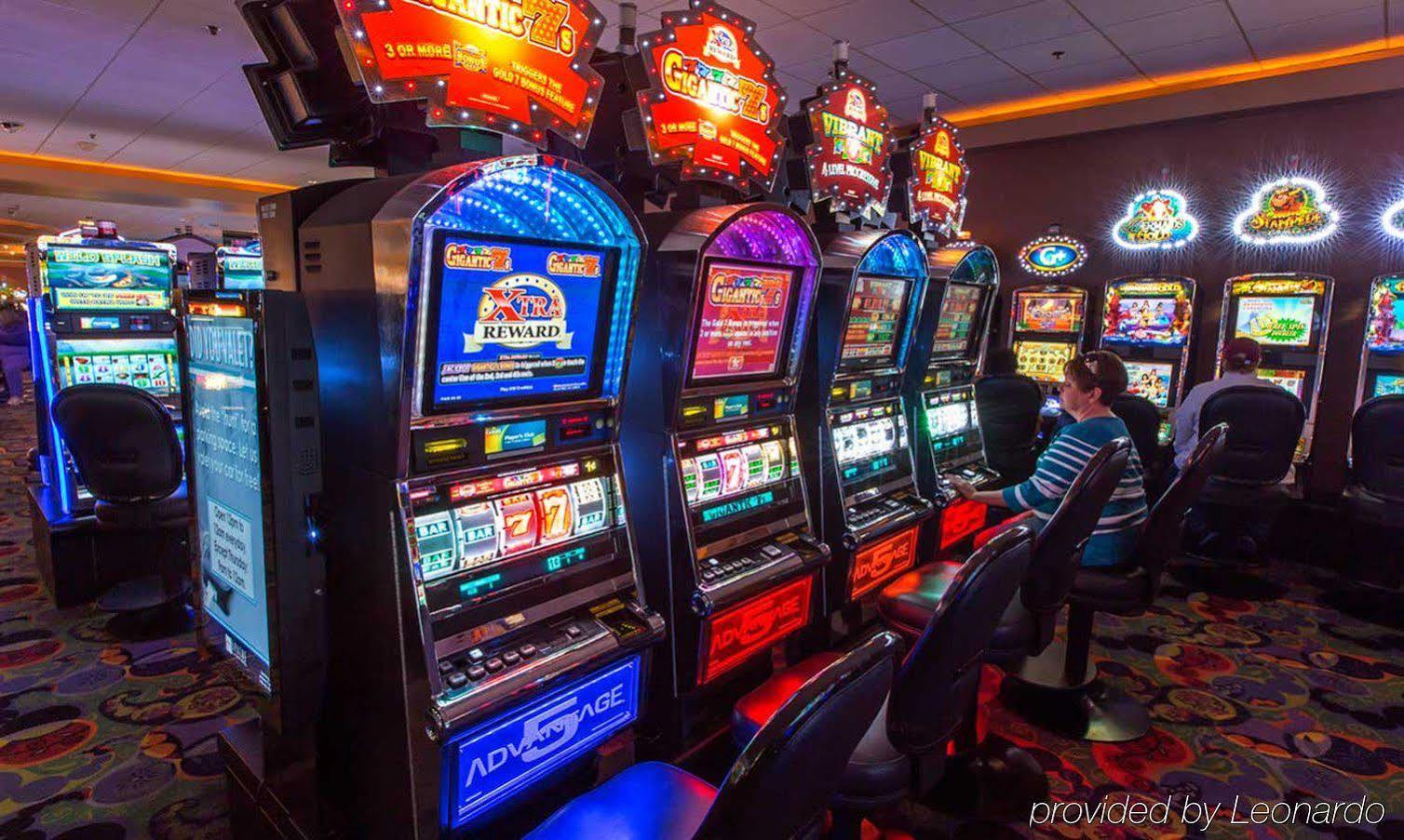 Apache Casino Hotel Lawton Exterior photo