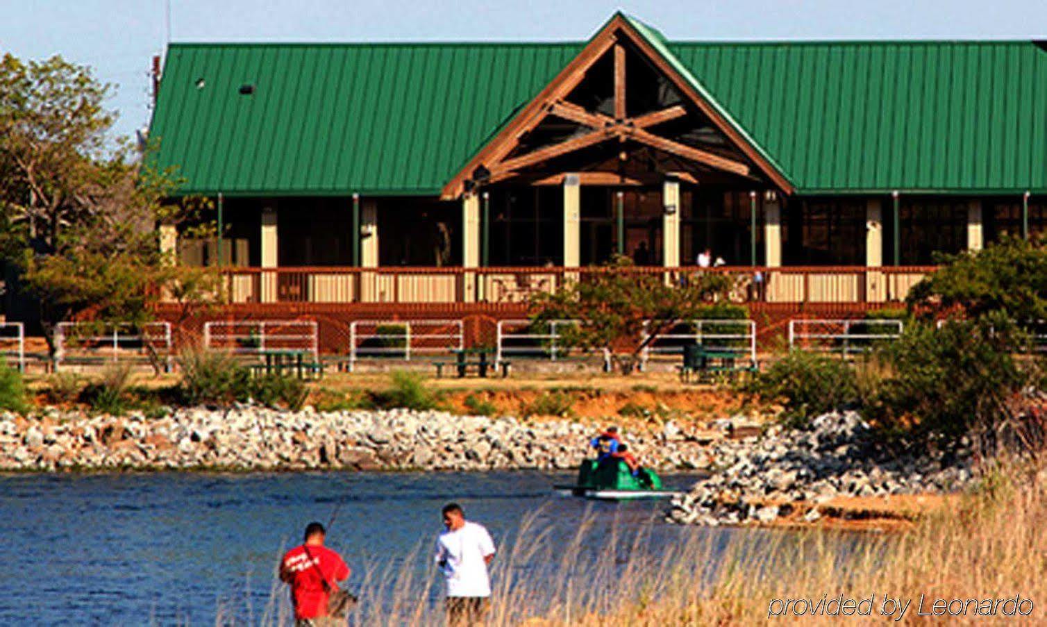 Apache Casino Hotel Lawton Exterior photo