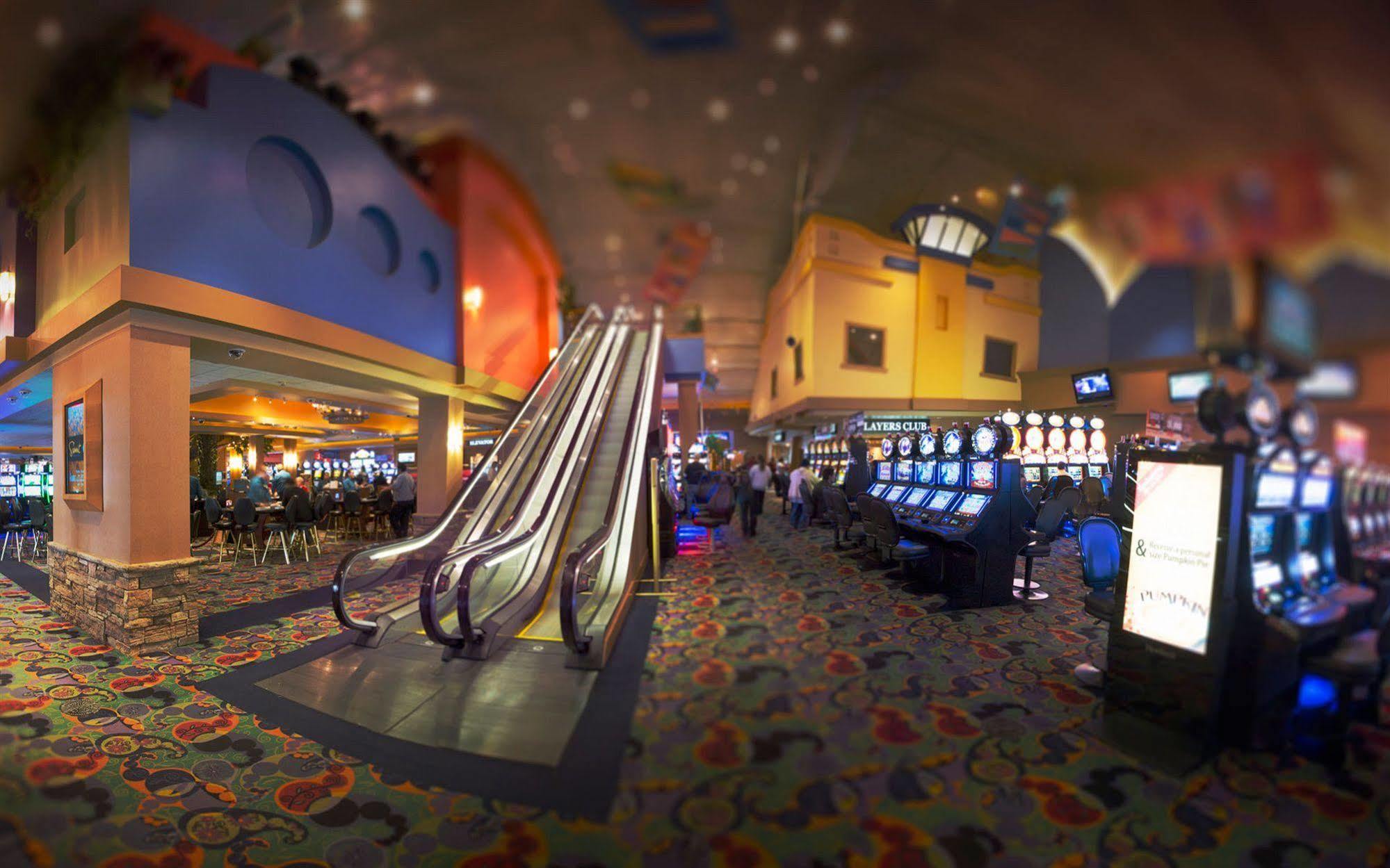 Apache Casino Hotel Lawton Exterior photo